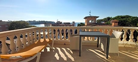 DOUBLE ROOM WITH POOL VIEW WITHOU LIFT