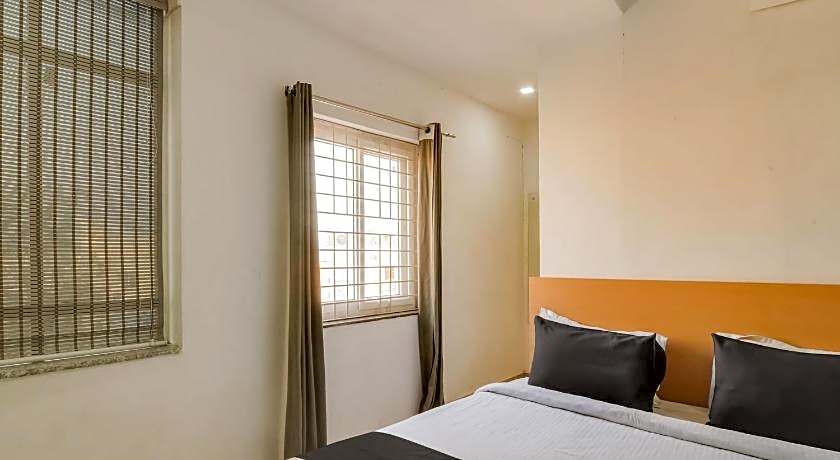 Hotel Mayukha by OYO Rooms – Hyderabad, 