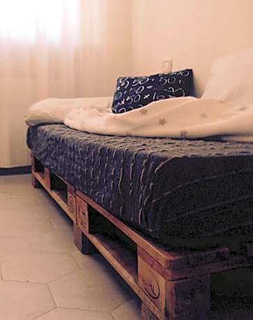 Deluxe Double Room (2 Adults + 1 Child)