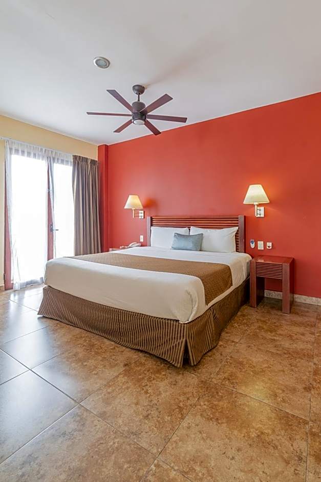 Seven Crown La Paz Centro Historico