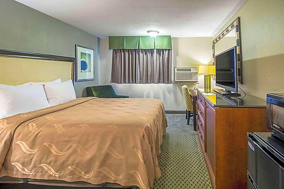 Roosevelt Hotel - Undergoing Improvements