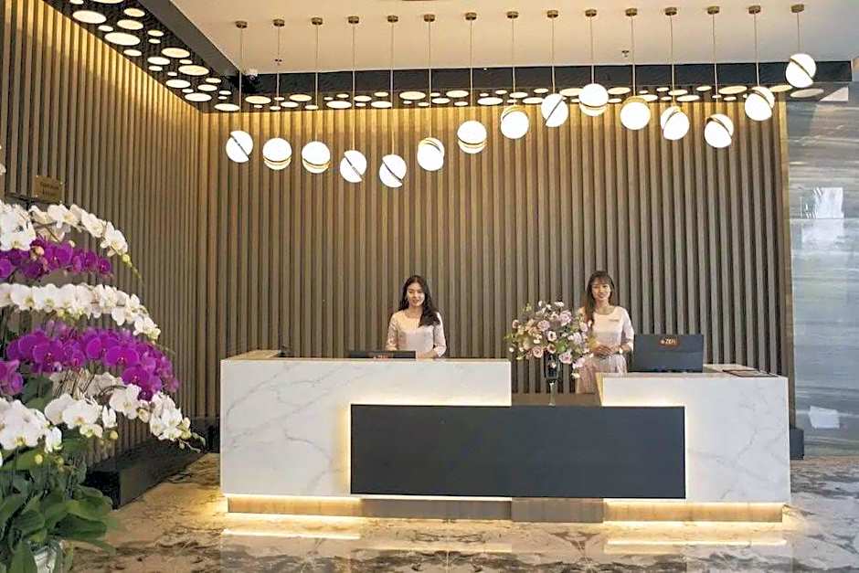 Zen Riverside Hotel n Residences