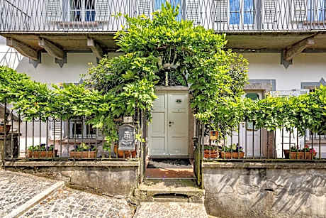 Triple Room with Bathroom