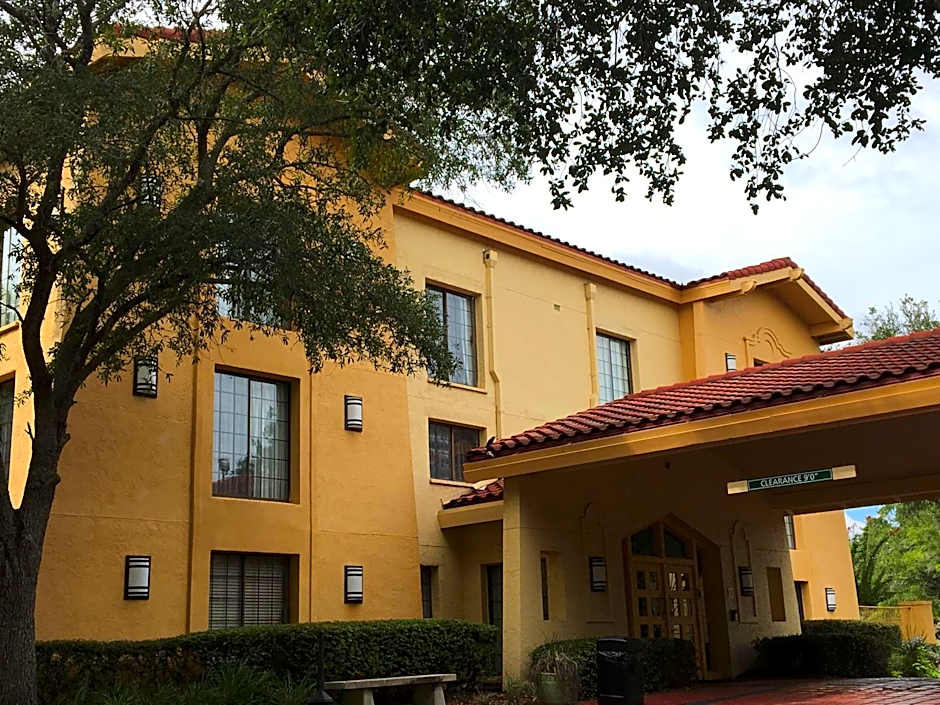 Days Inn by Wyndham Gainesville Florida