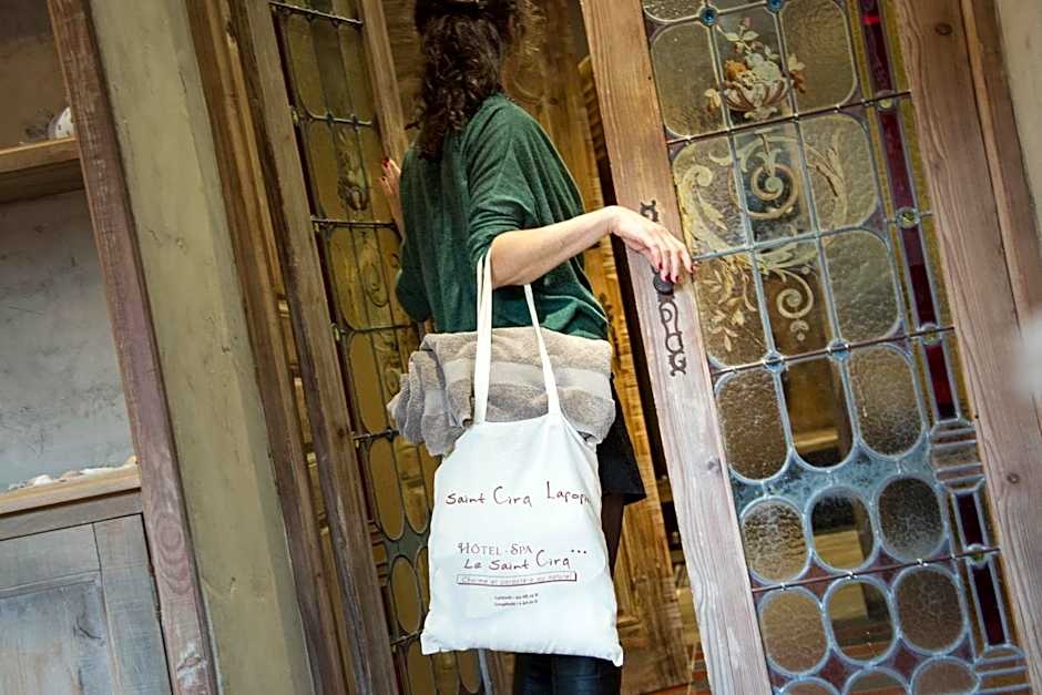 Hôtel Le Saint Cirq