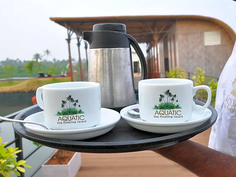 Aquatic Island by Poppys, Cochin