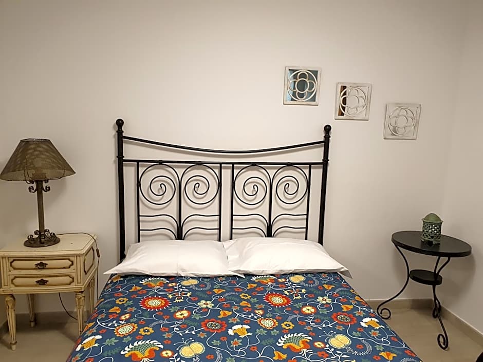 Lisbon Hostel Terminal 4