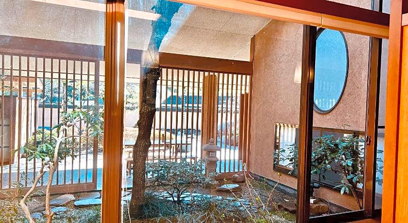 Temple Hotel Ryutakuzenji