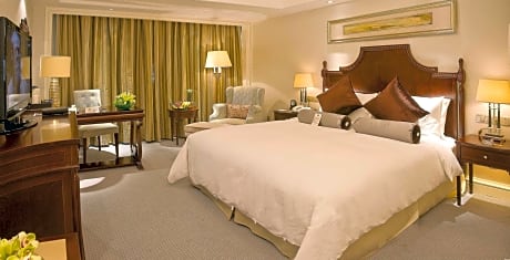 Feature Business Room