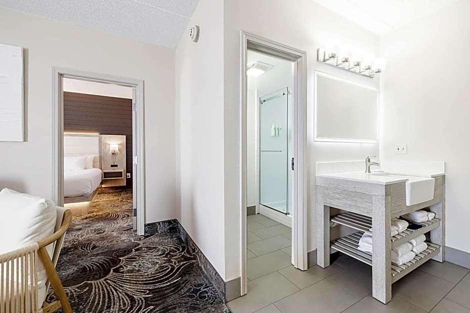 Oakfield Hotel & Suites, an Ascend Collection Hotel