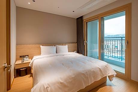 Signature Two room Double