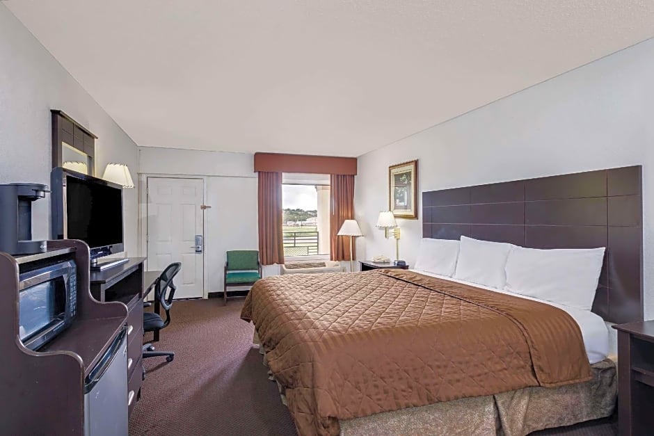 Travelodge by Wyndham Ozona