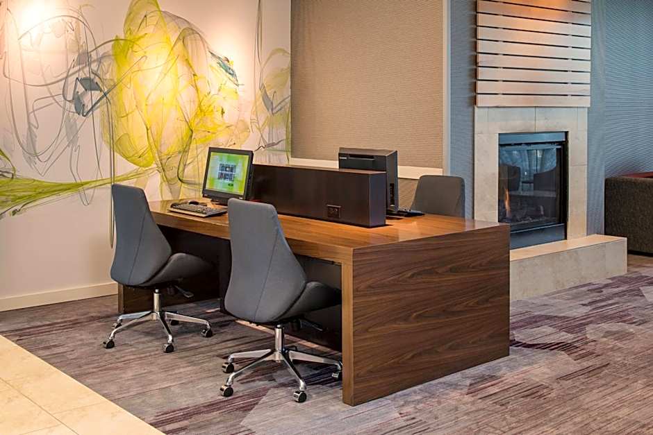 Courtyard by Marriott Seattle Federal Way