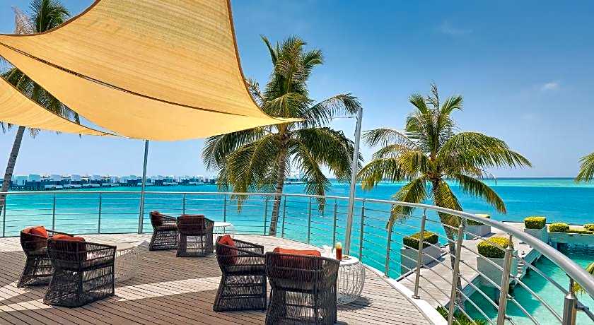 Jumeirah Olhahali Island