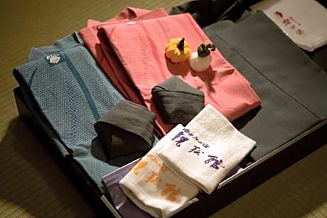 Business Single Room - Non-Smoking