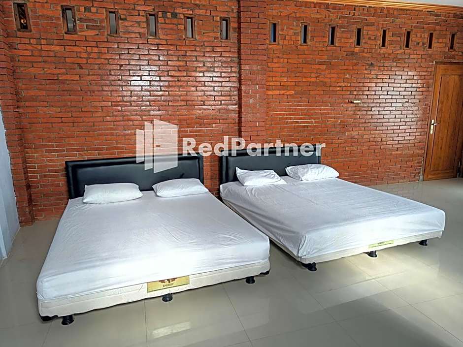 Jogo Segoro Homestay Mitra RedDoorz near Pantai Sundak Gunungkidul