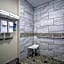 Days Inn & Suites by Wyndham Wisconsin Dells