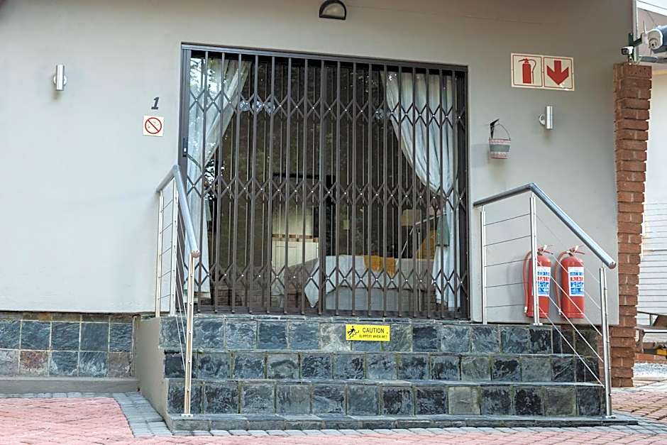 85 Ehmke Guesthouse