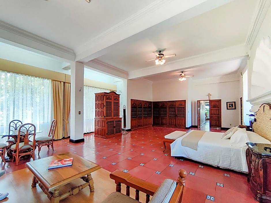 Photo 1 of 7 of Deluxe Suite