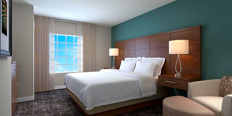 Staybridge Suites - Columbus - Worthington, an IHG Hotel