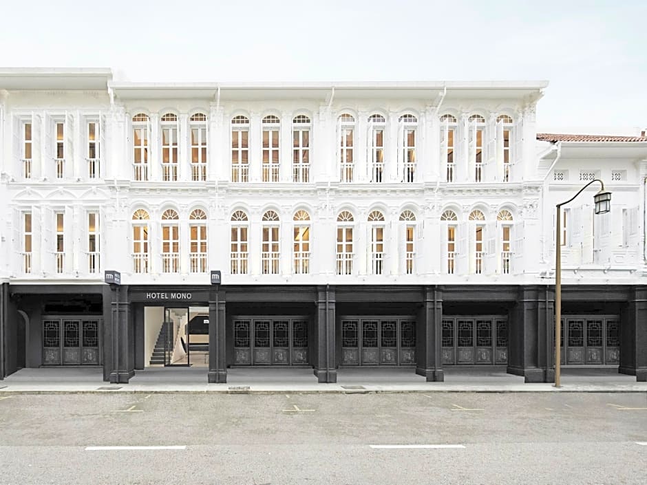 Photo 1 of 44 of Hotel Mono