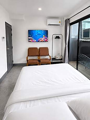 Double Room with Shared Bathroom
