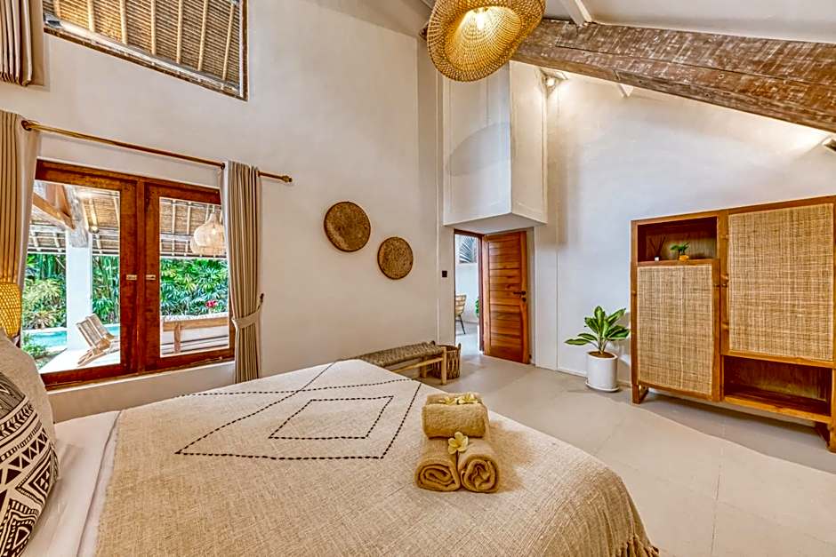 Villa Indigo - 5-BDR with huge pool and garden