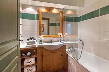 4 bedrooms apartment