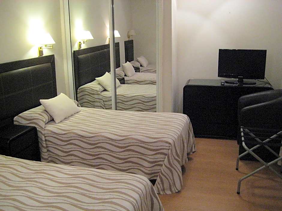 Hotel Crillon Mendoza