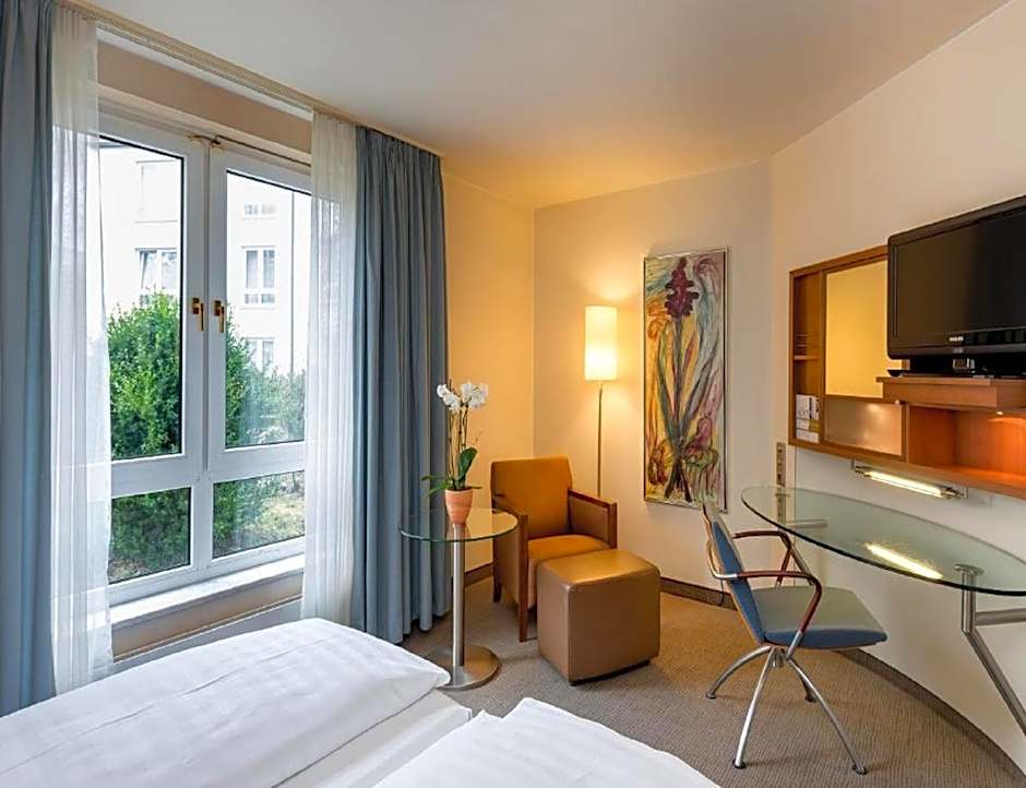 Sunday Hotel Munchen Airport Freising