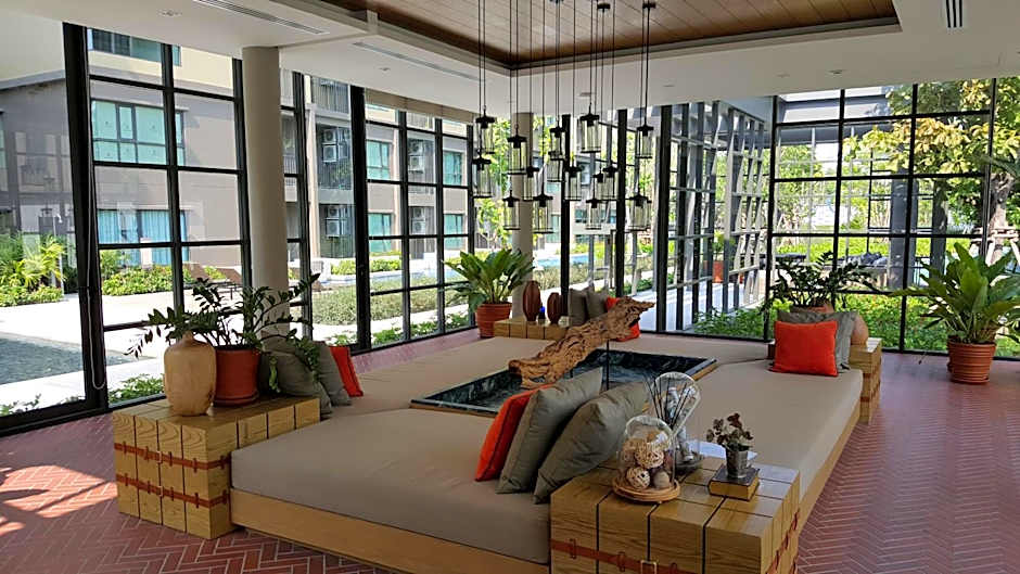 The Relaxing Room Pool Access at Rain Resort Condominium Cha Am- Hua Hin