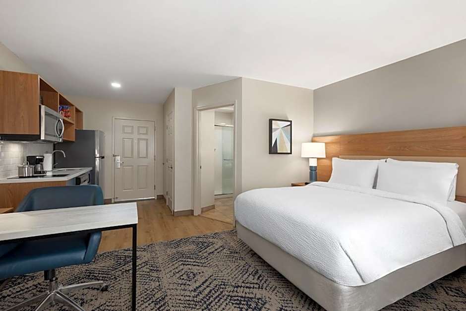 Candlewood Suites Mobile-Downtown By IHG
