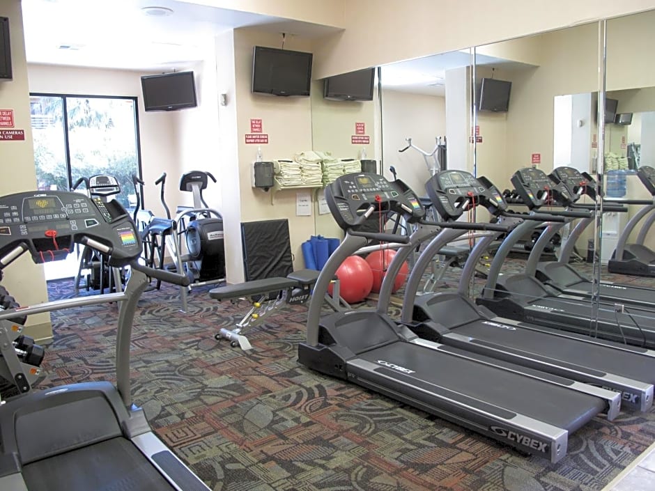 Wyndham El Paso Airport and Water Park