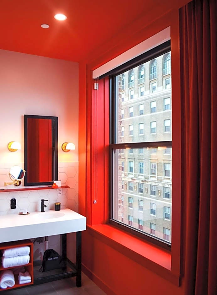 Angad Arts Hotel St. Louis, Tapestry Collection by Hilton