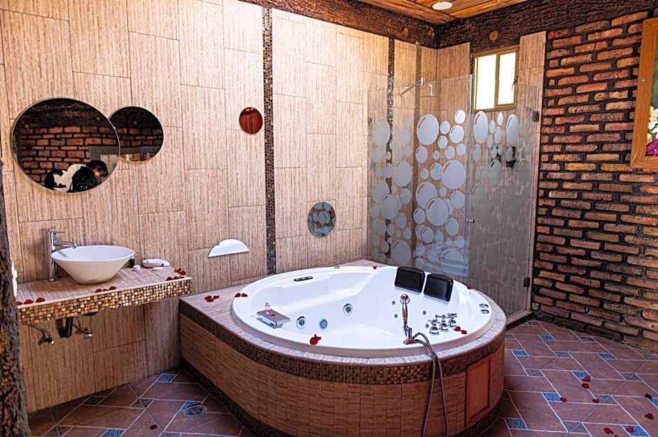 HOTEL & SPA LOS AGAVES Tepotzotlan