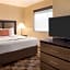 Hawthorn Suites By Wyndham Oak Creek/Milwaukee Airport