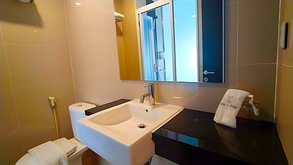 Nite & Day Jakarta - Mangga Besar