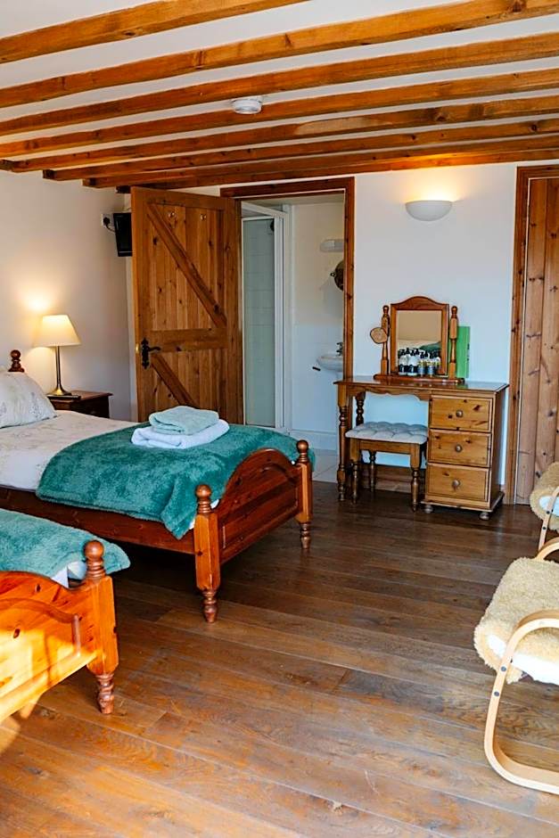 Henllys Estate B and B