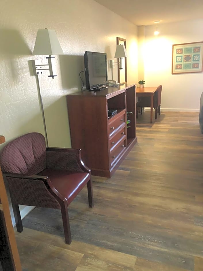 Antelope Hills Inn