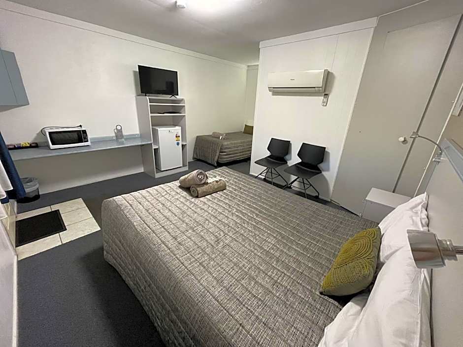Hatton Vale Motel