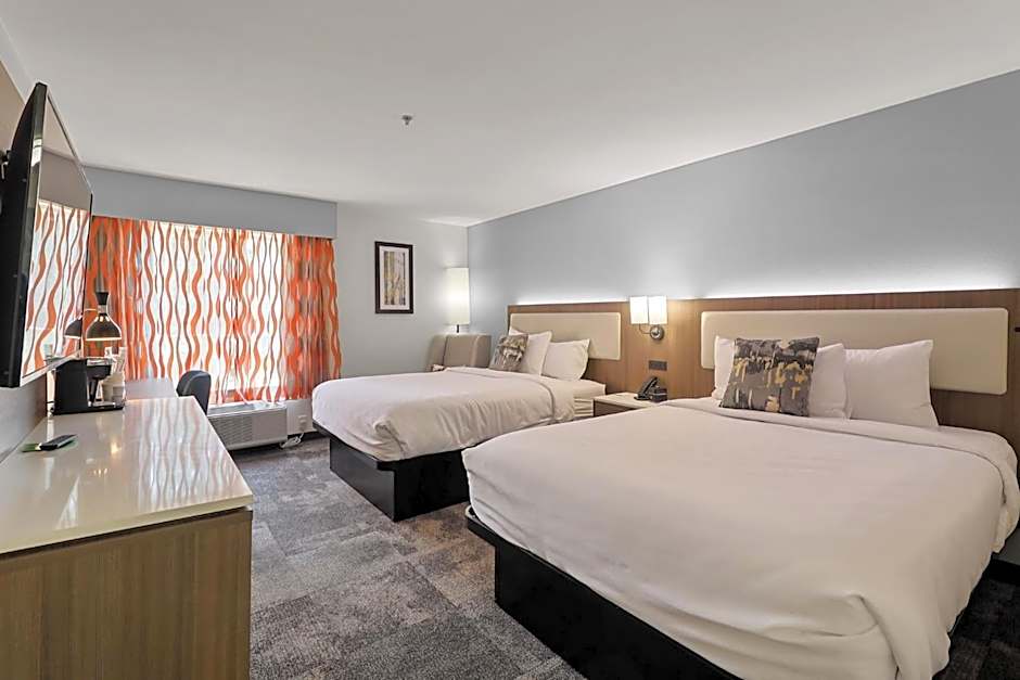 La Quinta Inn & Suites by Wyndham Newnan