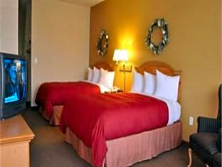 2 Queen Beds, Nonsmoking, Accessible