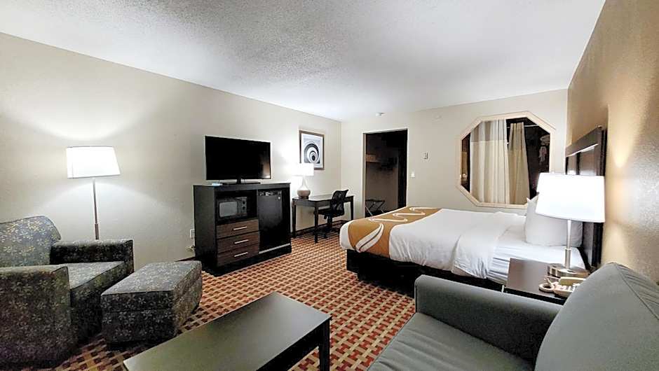 Quality Inn & Suites Marion