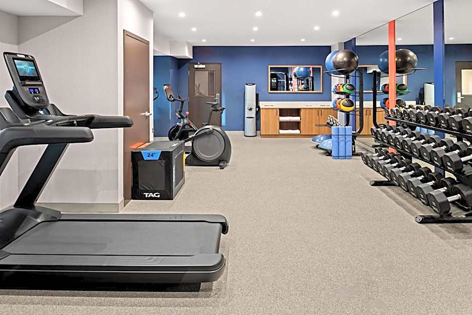 Hampton Inn by Hilton Costa Mesa Newport Beach