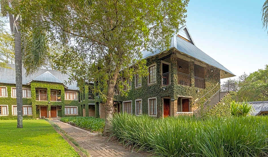 Hippo Hollow Country Estate