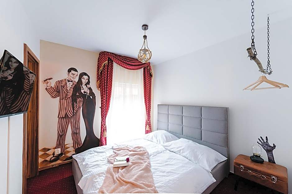 Petra Inn Apartments in historical palace Bratislava