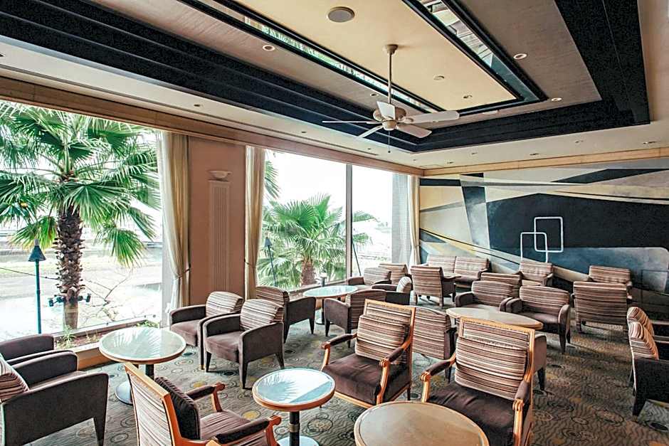 Numazu River Side Hotel