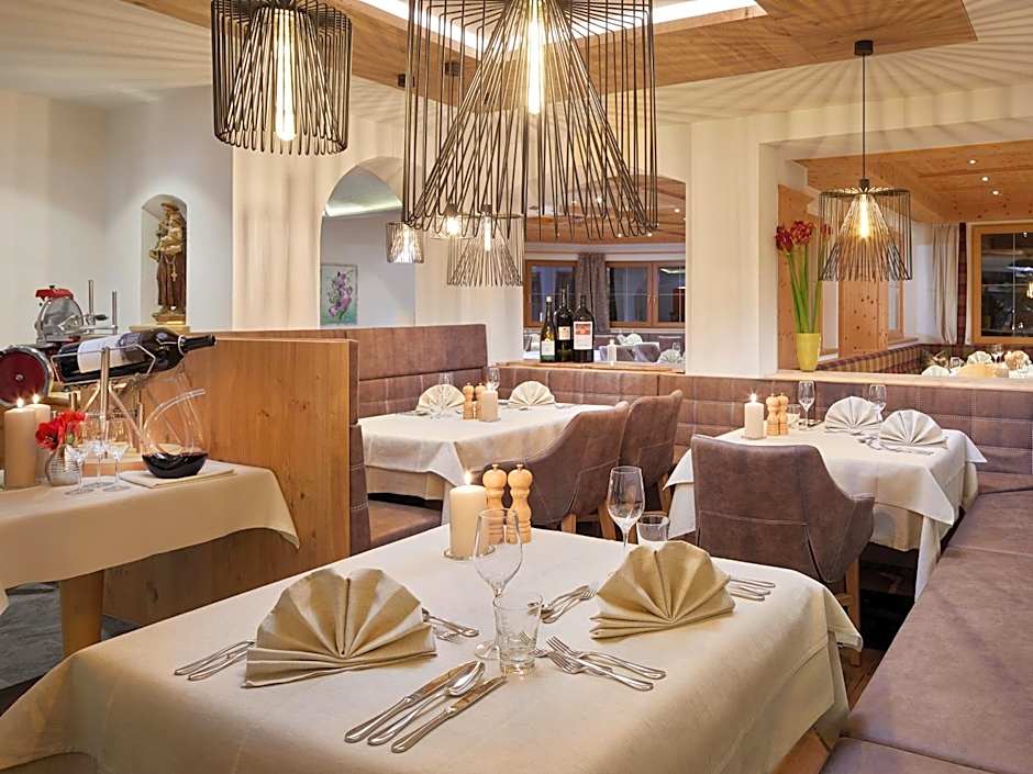 Hotel Tirol Fiss 4Sterne Superior