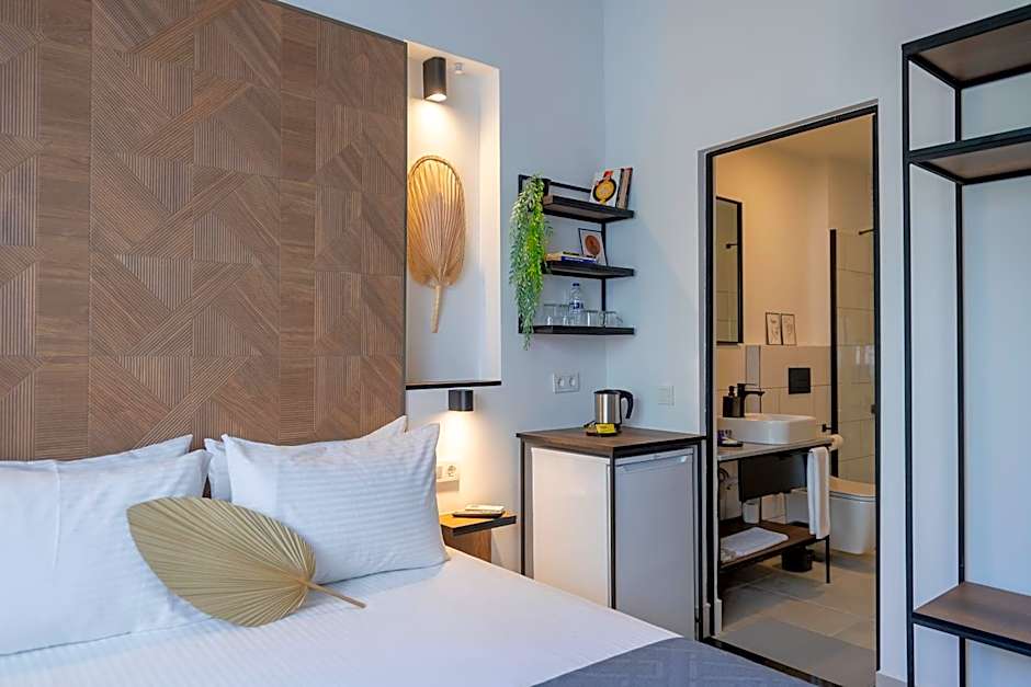 The Easy Rooms Terrace