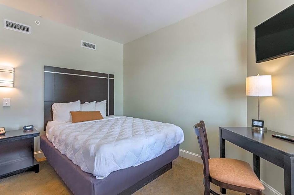 The Gin Hotel, Ascend Hotel Collection